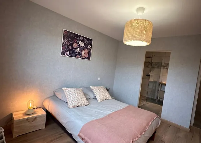 De Monthardrou Holiday home *