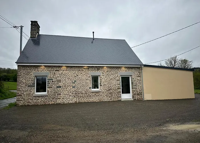 Holiday home De Monthardrou Le Beny-Bocage